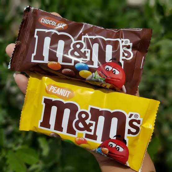 اسمارتیز m&m اصل شکلات وبادام زمینی 45 گرم